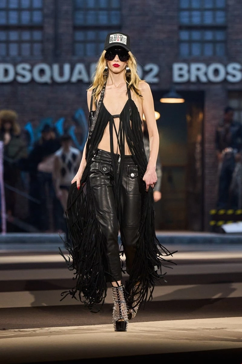 Dsquared2