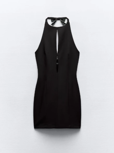 "Το τέλειο φόρεμα" | Το φόρεμα από τη Zara που έχει ενθουσιάσει τις fashionistas του TikTok