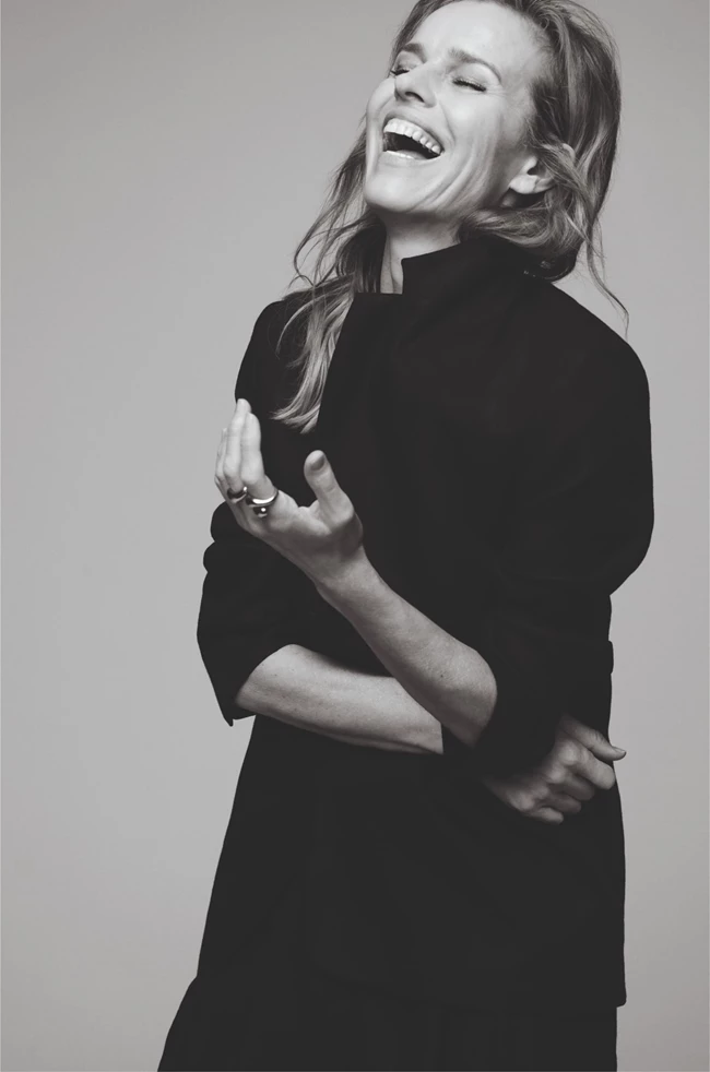 Eva Herzigová x Massimo Dutti