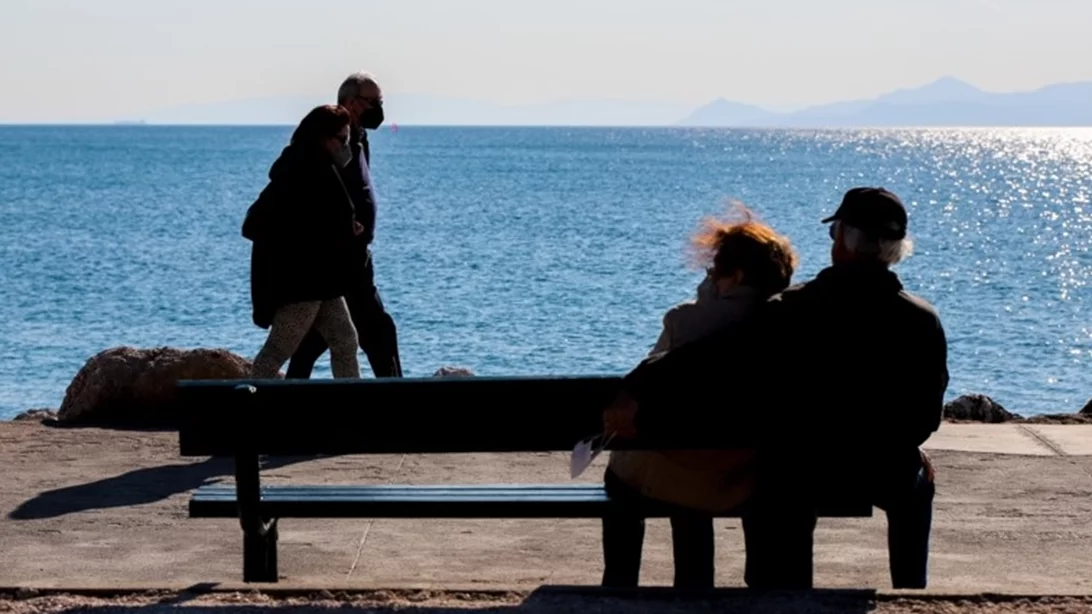 Μικρή πτώση της θερμοκρασίας με λίγη συννεφιά σήμερα - Πού θα βρέξει