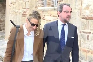 Χρυσή Βαρδινογιάννη | Το χτένισμα με καλοκαιρινό αέρα που επέλεξε για την πρόβα γάμου με τον Νικόλαο ντε Γκρες