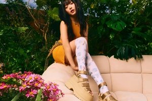 Δροσερές και elegant | Οι 8 λινές φούστες που θα φοράς non-stop την άνοιξη και το καλοκαίρι - εικόνα 2