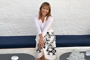 Μάρα Ζαχαρέα | Βραδιά με "άρωμα" Ελβετίας σε πολυτελές εστιατόριο - εικόνα 2