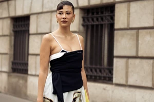 4 elegant αποχρώσεις μαλλιών που κολακεύουν τις γυναίκες άνω των 50 - εικόνα 2