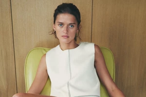 Αυτή η ολόσωμη φόρμα από τη Zara είναι το πιο ευκολοφόρετο item για τις εμφανίσεις της άνοιξης