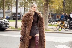 Μαύρα loafers | 8 σχέδια για να επενδύσεις στα πιο διαχρονικά και κομψά flats για την καθημερινότητα