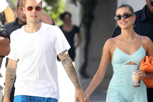 Η Μπέττυ Μαγγίρα ακολούθησε την πιο μοντέρνα στιλιστική συμβουλή για να είσαι κομψή σε κάθε περίσταση - εικόνα 2