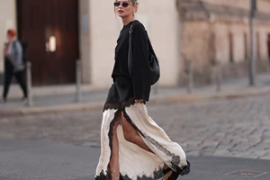 Μαρία Ηλιάκη | Το διαχρονικό light jacket της είναι η ιδανική athleisure πινελιά στο προσωπικό σου στιλ - εικόνα 2