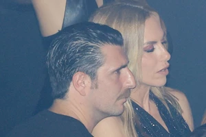 Ντορέττα Παπαδημητρίου | Χριστούγεννα στο Παρίσι – Το φωτογραφικό άλμπουμ από την Πόλη του Φωτός - εικόνα 2