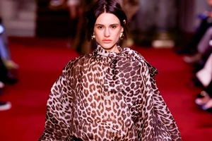 Ο πιο θηλυκός τρόπος για να φορέσεις το leopard print σύμφωνα με τη Βάσια Κωσταρά - εικόνα 3