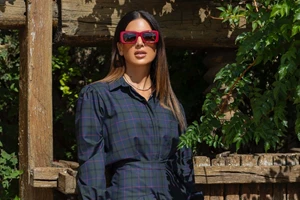 Η Σταματίνα Τσιμτσιλή με το mini φόρεμα από τη Mango που θα αναδείξει τη σιλουέτα σου - εικόνα 2