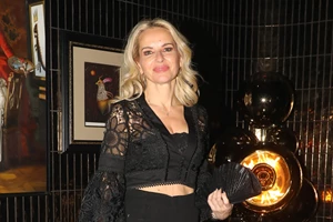 Μαρία Μάρκου | Πώς η "Γυναίκα με τα Μαύρα" του Chase έφθασε στην πασαρέλα; - εικόνα 3