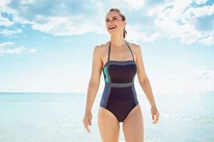 Ευγενία Σαμαρά | Το λεοπάρ μπικίνι της από την Tezenis είναι η τέλεια πρόταση για γυναίκες με καμπύλες