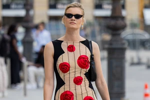 Η Αμαλία Κωστοπούλου με τη must have μπλούζα από την Intimissimi | Θα τη φοράς για χρόνια - εικόνα 2