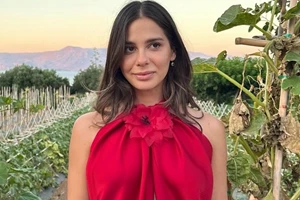 Μάξιμος Κωστόπουλος | Τζένη Μπαλατσινού - Βασίλης Κικίλιας - Πέτρος Κωστόπουλος μαζί στο δείπνο για τα γενέθλια του - εικόνα 3