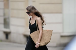 Toasted Manicure | Η τάση στο μανικιούρ που επιλέγουν οι celebrities για το φθινόπωρο - εικόνα 2