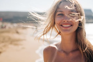 Sunkissed Skin | Πώς να μαυρίσεις πιο γρήγορα από ποτέ – χωρίς να καείς - εικόνα 2