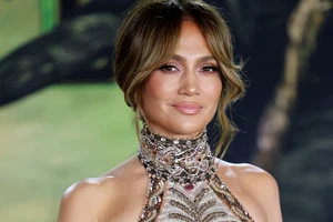 Μάρα Ζαχαρέα | Το μανικιούρ της έχει το τέλειο χρώμα για τη μετάβαση από τον χειμώνα στην άνοιξη - εικόνα 2