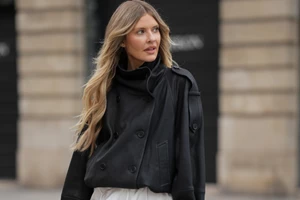 Αυτό το αριστοκρατικό καρέ είναι το απόλυτο hair inspo για το φετινό ρεβεγιόν