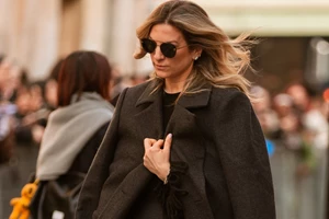 Αυτό το κλασικό μαύρο παλτό από τη Zara κοστίζει 59,95 ευρώ και είναι το μόνο που χρειάζεσαι για αυτή τη σεζόν (και για πολλές ακόμη)