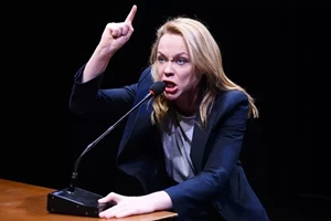 Λένα Παπαληγούρα | Το βραβείο που αφιέρωσε στον πατέρα της, τρεις μήνες πριν από τον θανατό του - εικόνα 3