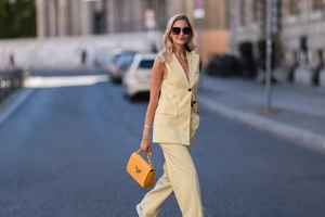 5 καλοκαιρινά nail trends που θα σε βάλουν σε mood διακοπών