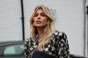 Βάσια Κωσταρά | Με το τέλειο σύνολο που αξίζει να αντιγράψεις στα ταξίδια σου με πλοίο ή αεροπλάνο - εικόνα 2