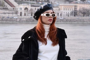 Το hero accessory του φετινού χειμώνα θα σε κρατήσει ζεστή στο πολύ κρύο