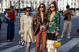 Καλεσμένη σε γάμο | 5 κομψά και άκρως ανοιξιάτικα looks που θα σε εμπνεύσουν