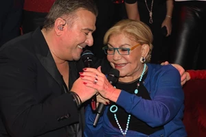 Χρήστος Μάστορας: "Nτροπαλά ευαίσθητα τυπάκια σαν εμένα έψαχναν την αγέλη τους - Nτρεπόμουν να πάω μέχρι το περίπτερο" - εικόνα 2