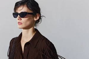 Κατερίνα Καινούργιου | Το navy κοστούμι της από τη Zara είναι η τέλεια επιλογή για day to evening εμφανίσεις