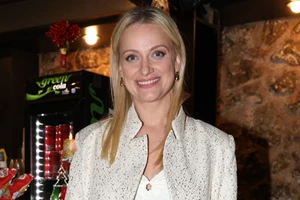 "Short hair don't care" | Ώρα για κούρεμα για τη Λένα Δροσάκη και τον γιο της, Αναστάση - εικόνα 3