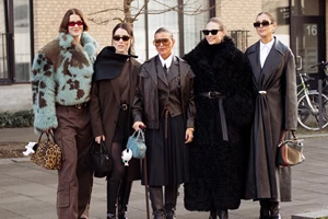 5 συμβουλές μόδας για να δημιουργήσεις κομψά glam looks στις γιορτές