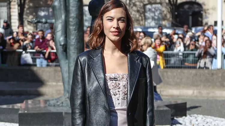 Alexa Chung street style