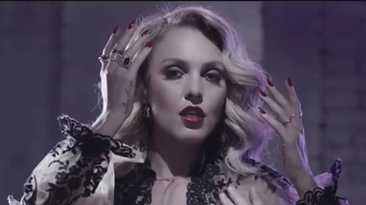 Το εντυπωσιακό video clip της Tamta για το τραγούδι "Unloved" έκανε πρεμιέρα