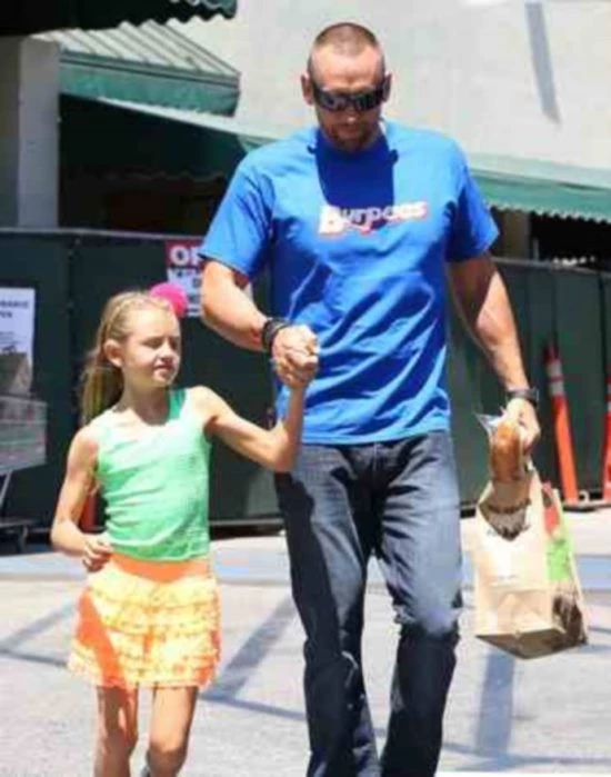 Heidi Klum: Χαλαρή βόλτα με τα παιδιά της - εικόνα 5
