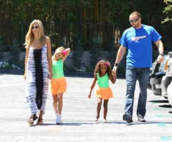 Heidi Klum: Χαλαρή βόλτα με τα παιδιά της - εικόνα 4