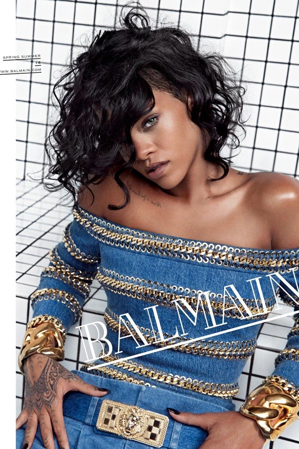 Η Rihanna πρωταγωνιστεί στη νέα καμπάνια του οίκου Balmain - εικόνα 2