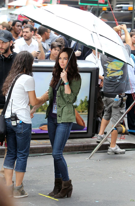 Η Megan Fox με skinny jeans