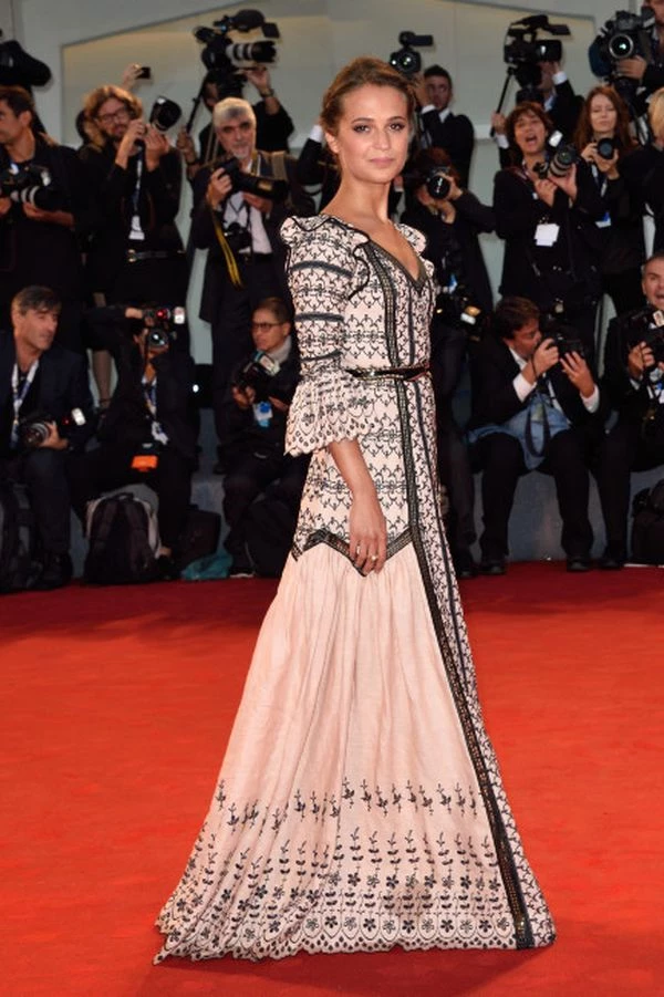 Alicia Vikander: Ένα ανερχόμενο style icon - εικόνα 3