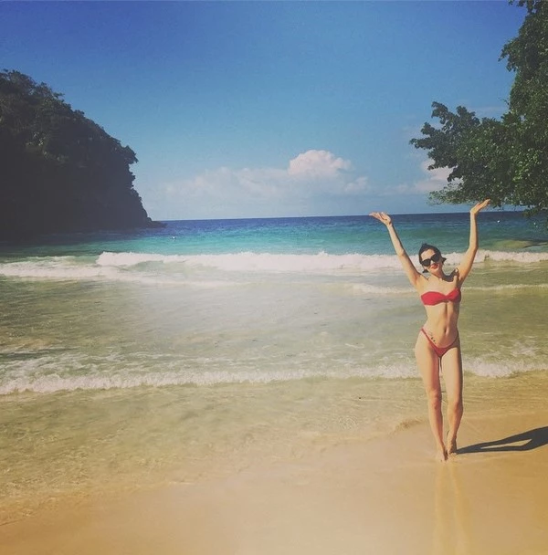 Jessie-J: Εξωτική απόδραση με super hot bikini - εικόνα 2