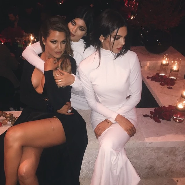 Xmas Celebs: Τα Χριστούγεννα της οικογένειας Kardashian