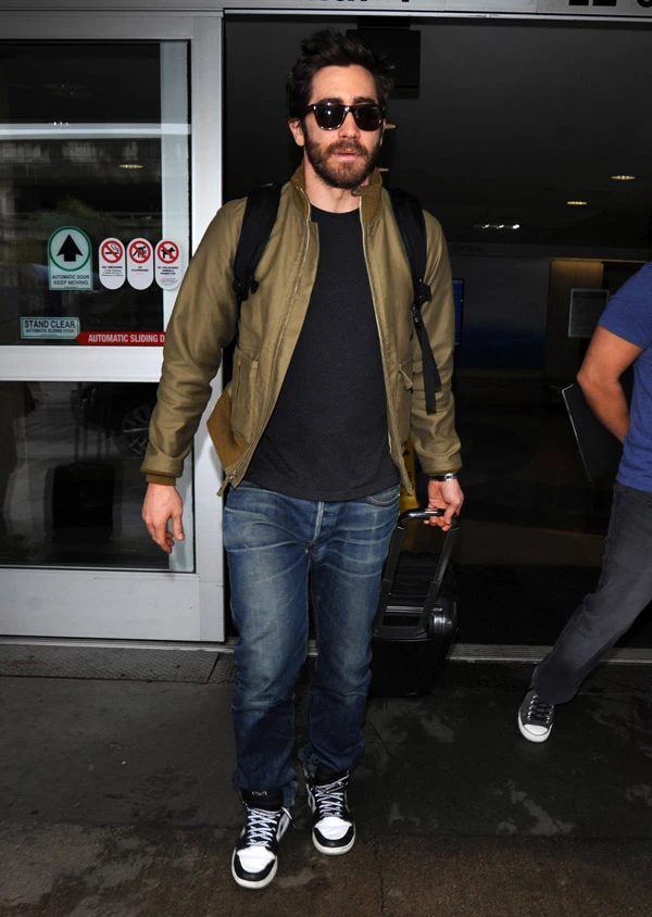 LAX Spotting: Οι celebrities αφήνουν το Los Angeles με στυλ - εικόνα 5