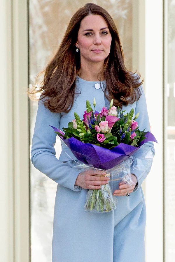 Kate Middleton: Δες το outfit που ξεσήκωσε υποθέσεις - εικόνα 2