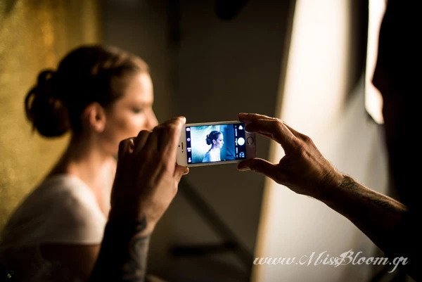 Αποκλειστικό backstage υλικό από την προετοιμασία του πρώτου look book Elnett - εικόνα 11