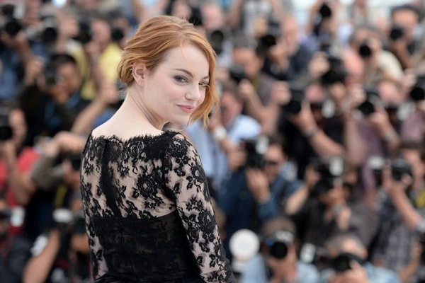 Emma Stone: Τι της συνέβη στο Φεστιβάλ των Καννών; - εικόνα 10