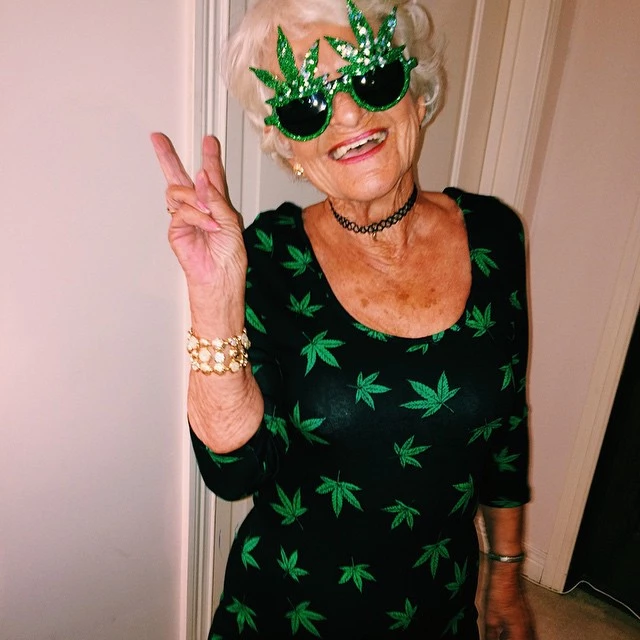 Baddie Winkle: Η 86χρονη star του instagram σε καμπάνια μόδας - εικόνα 2